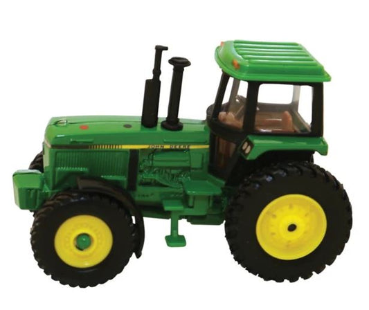 John Deere Childrens Vintage Tractor with Cab