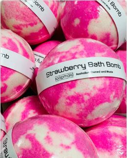 Strawberry Bathbomb